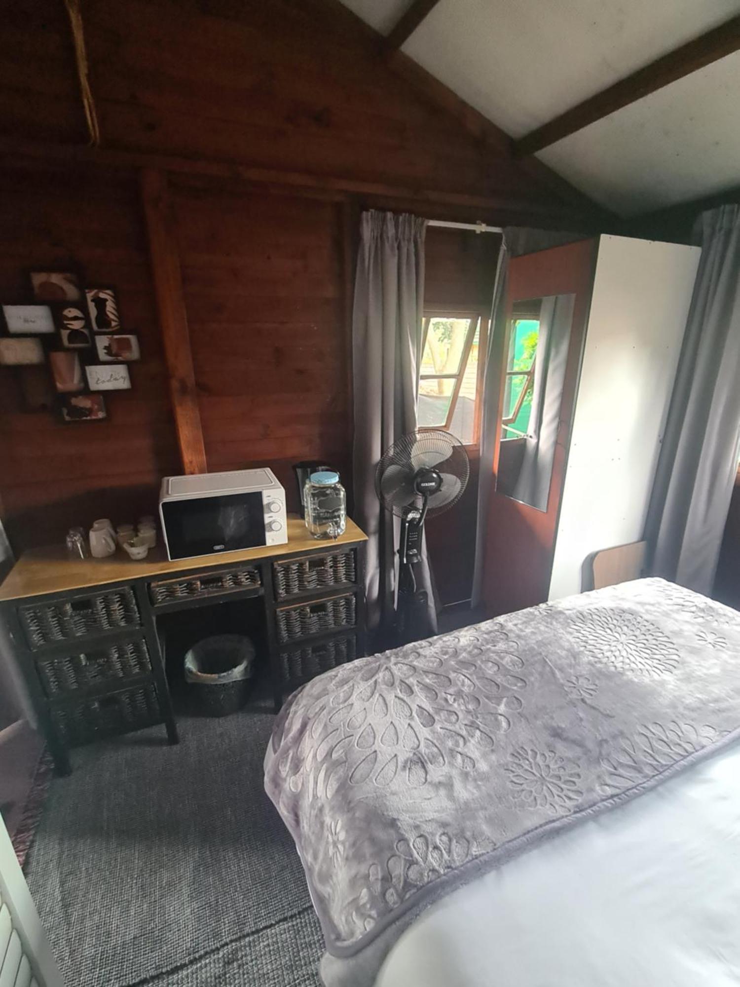 The Old Cabin Hotell Cullinan Eksteriør bilde